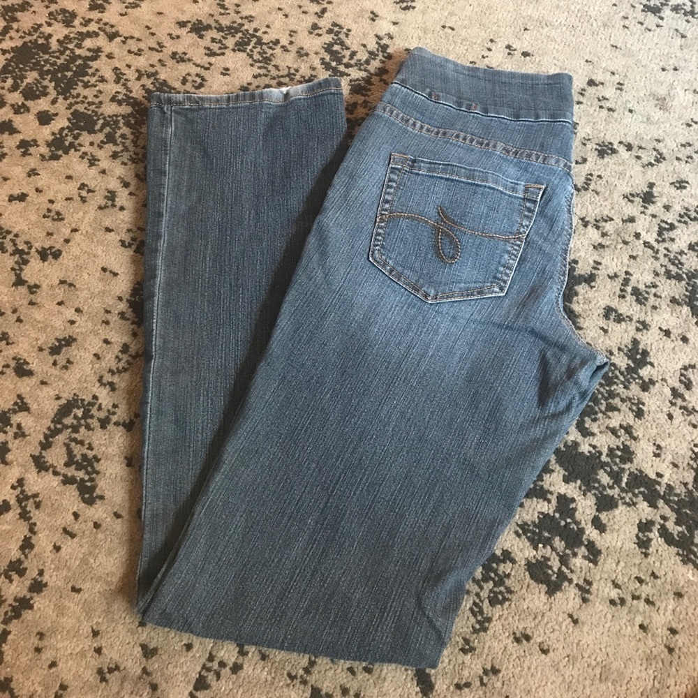 Final Price Pull On Boot Leg Jeans
